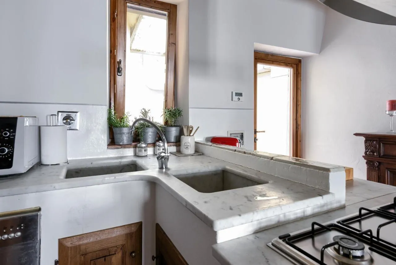 Apartment Lacosta Near Ponte Vecchio Florence Italy